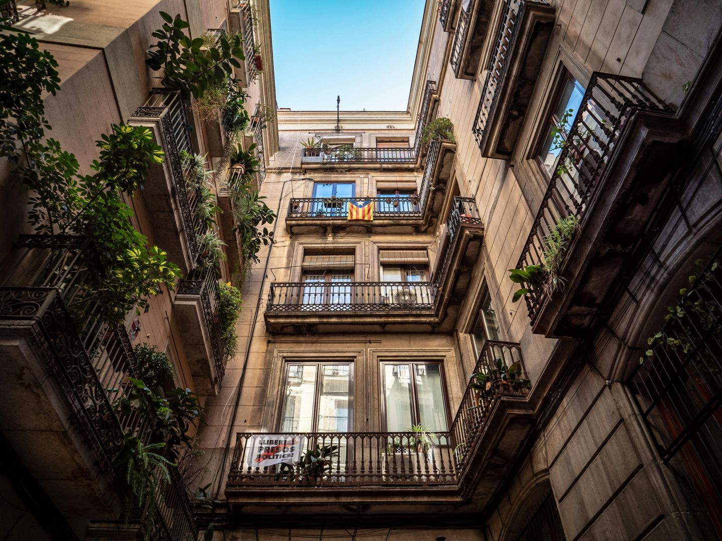5 barrios únicos para vivir en Barcelona si eres extranjero